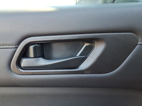 New 2026 Nissan Pathfinder SV image 16