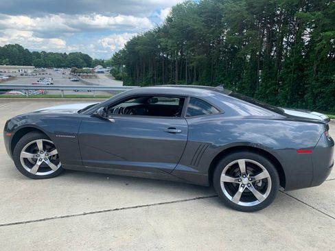 Used 2010 Chevrolet Camaro LT w/ RS Package RWD image 14