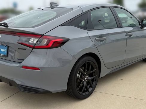 Used 2026 Honda Civic Sport image 5
