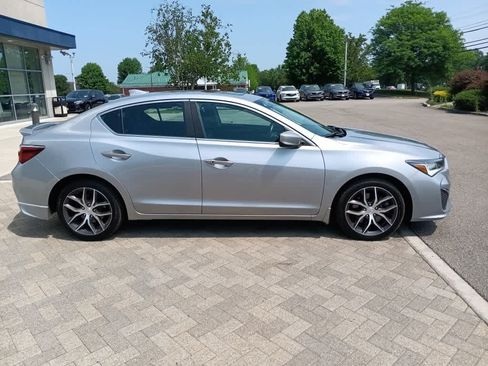 Used 2022 Acura ILX w/ Premium Package FWD image 7