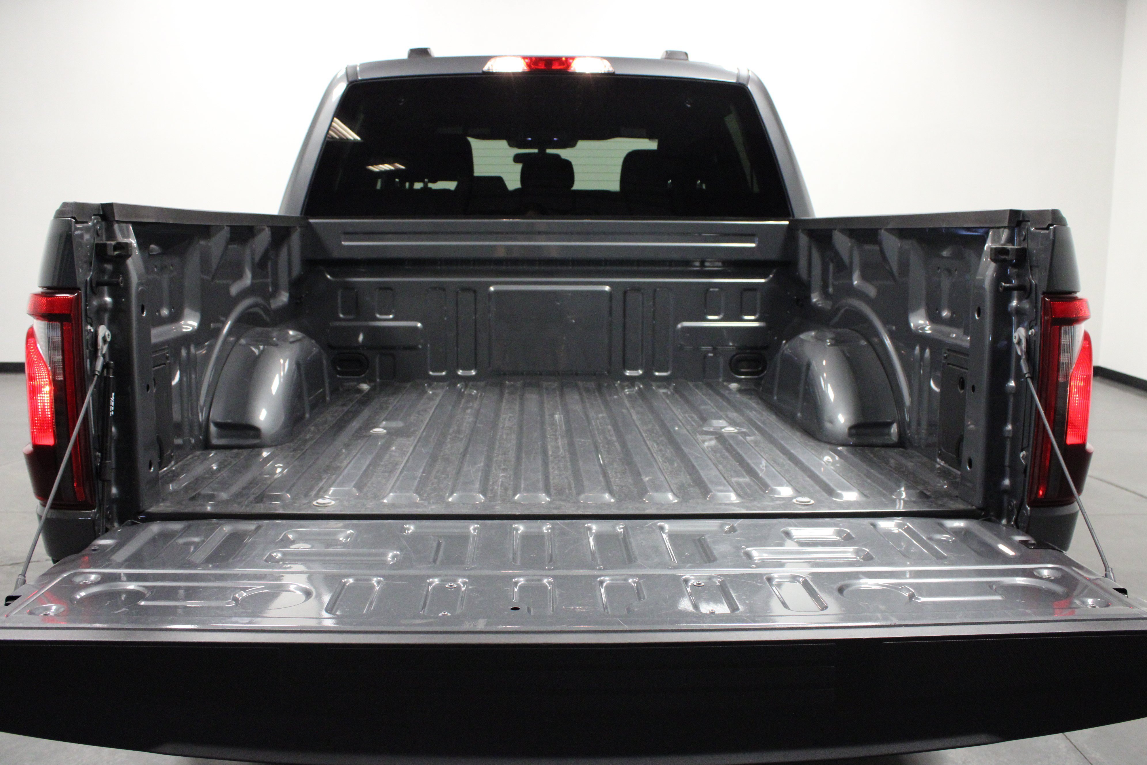 Used 2025 Ford F150 STX RWD image 14