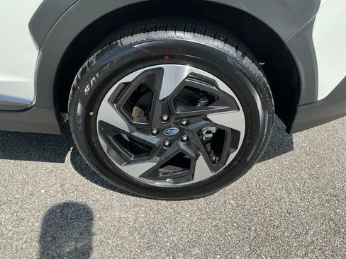 Certified 2025 Subaru Crosstrek 2.5i Limited w/ Crosstrek Mirror Package AWD/4WD image 10