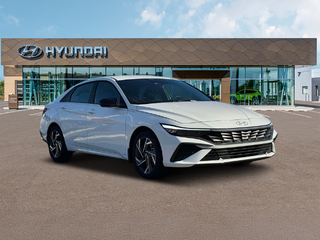 New 2025 Hyundai Elantra SEL w/ Cargo Package FWD image 11