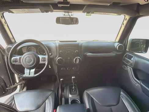 Used 2017 Jeep Wrangler Sport AWD/4WD image 17