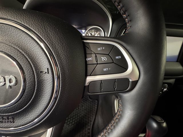 Used 2019 Jeep Compass Latitude w/ Popular Equipment Group AWD/4WD image 13