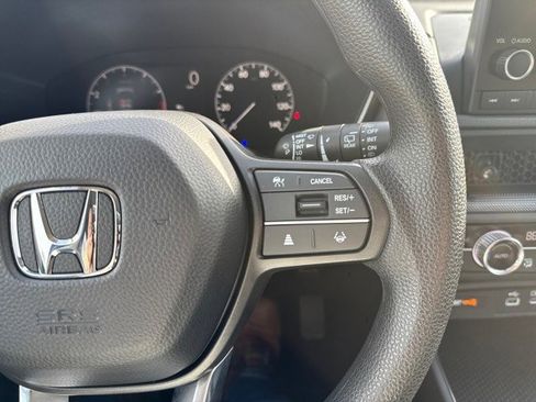 Used 2025 Honda CR-V EX image 17