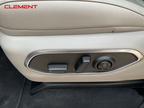 New 2025 Jeep Wagoneer Series II image 18