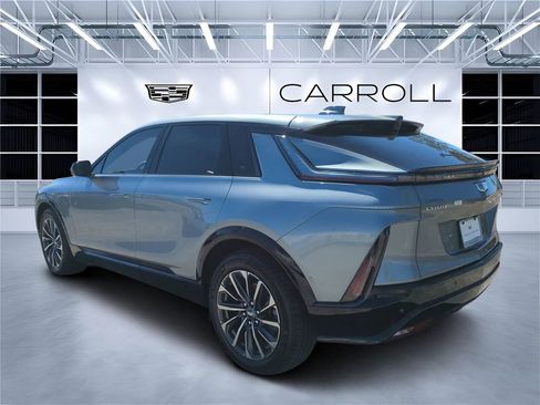 New 2026 Cadillac Lyriq Premium Sport image 5