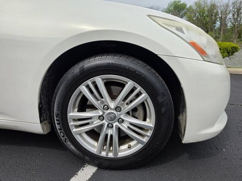 Used 2012 INFINITI G37 x Sedan w/ Premium Pkg AWD/4WD image 4