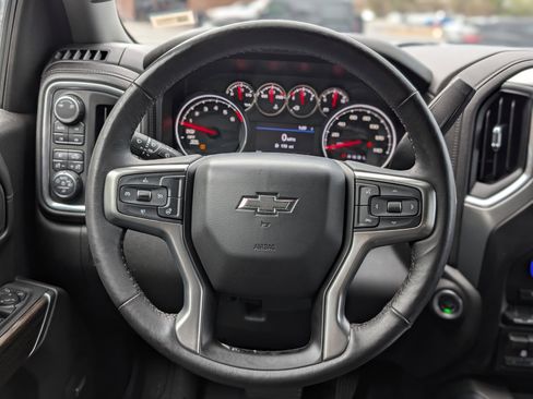 Used 2019 Chevrolet Silverado 1500 RST image 23