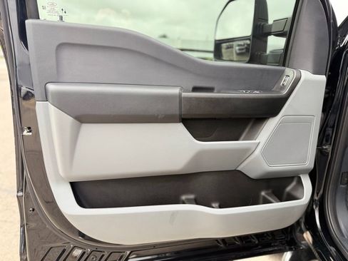 Used 2024 Ford F350 XL AWD/4WD image 9