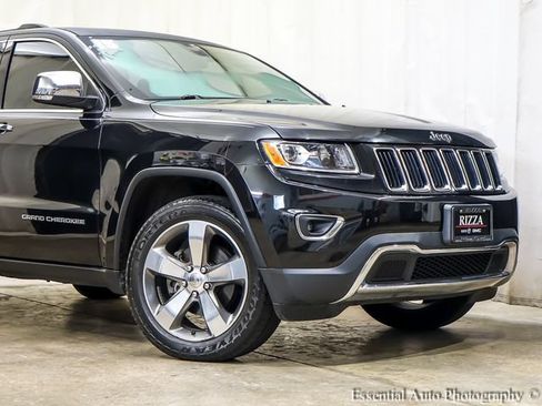 Used 2015 Jeep Grand Cherokee Limited w/ Trailer Tow Group IV AWD/4WD image 6