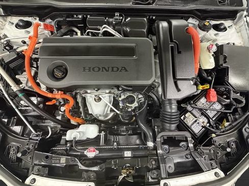 Certified 2025 Honda Civic Sport image 9