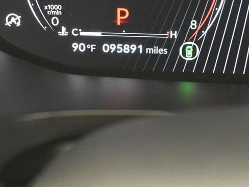 Used 2022 Acura MDX SH-AWD w/ Technology Package image 16