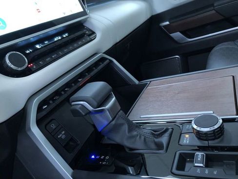 Used 2025 Toyota Sequoia Capstone image 24