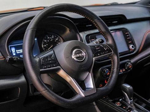 Used 2023 Nissan Kicks SR FWD image 21