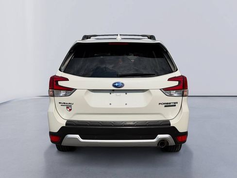 Used 2020 Subaru Forester Touring w/ Popular Package #2 AWD/4WD image 4