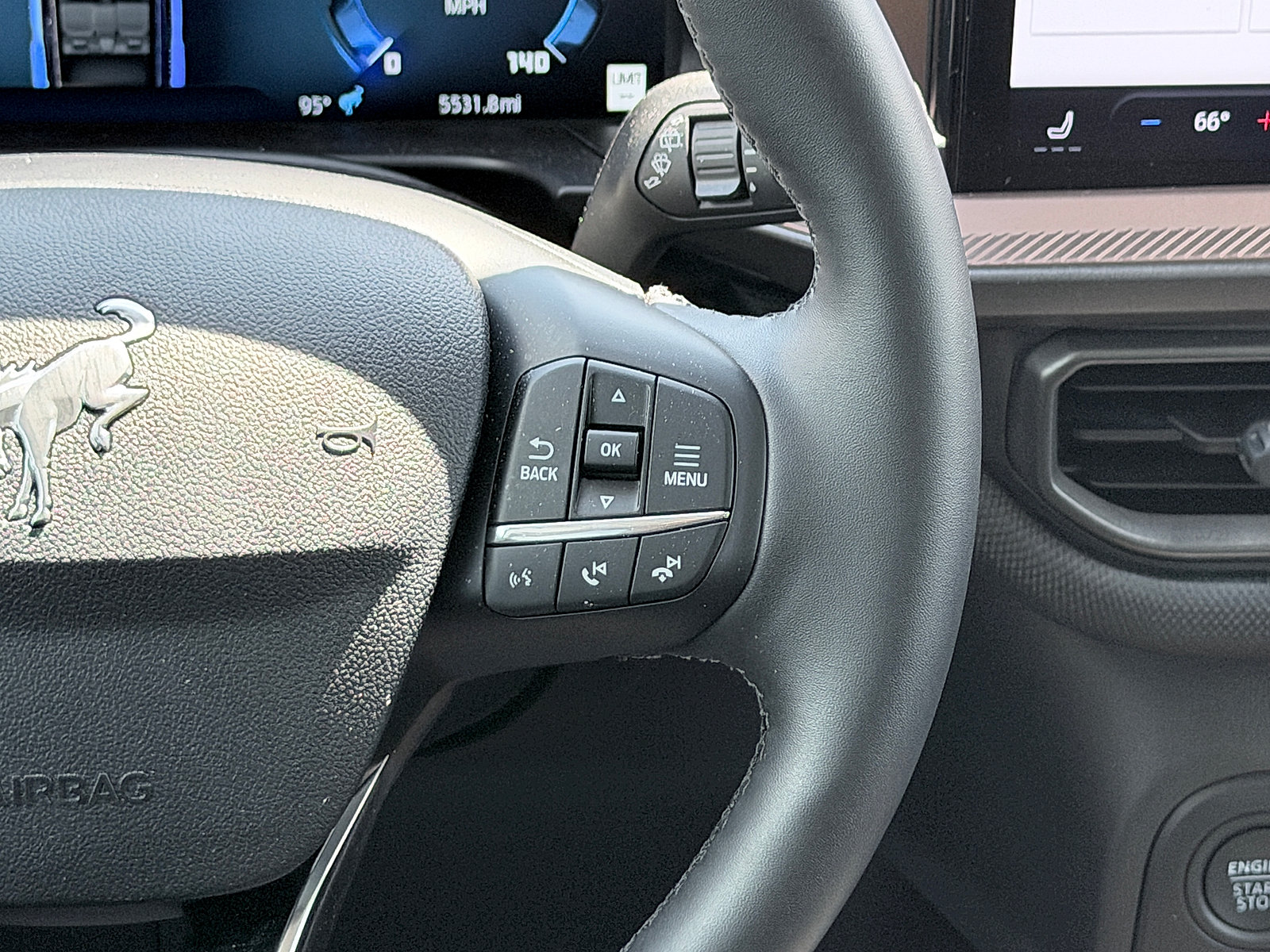 Used 2025 Ford Bronco Sport Outer Banks w/ Outer Banks Tech Package+ AWD/4WD image 26