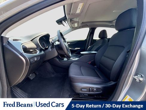Used 2024 Chevrolet Malibu LT FWD image 23