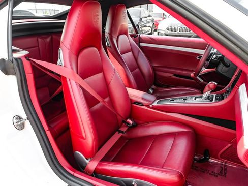 Used 2018 Porsche 911 Carrera RWD image 31