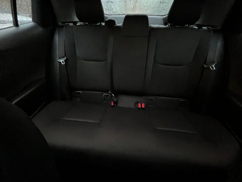 Used 2025 Toyota Prius LE image 38