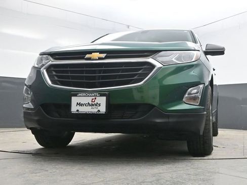 Used 2018 Chevrolet Equinox LS image 32