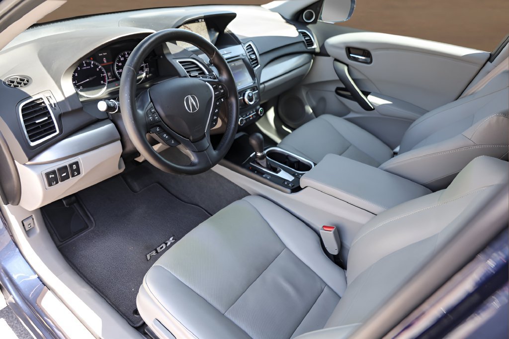 Used 2017 Acura RDX w/ Advance Package FWD image 10
