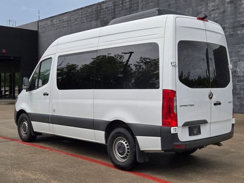 Used 2024 Mercedes-Benz Sprinter 2500 image 7