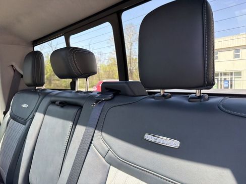 Used 2024 Ford F250 Limited w/ FX4 Off-Road Package AWD/4WD image 15