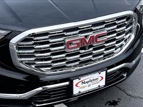Used 2020 GMC Terrain Denali w/ Denali Premium Package image 28