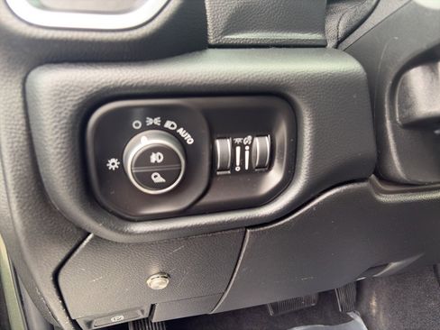 Used 2020 RAM 3500 Laramie image 9