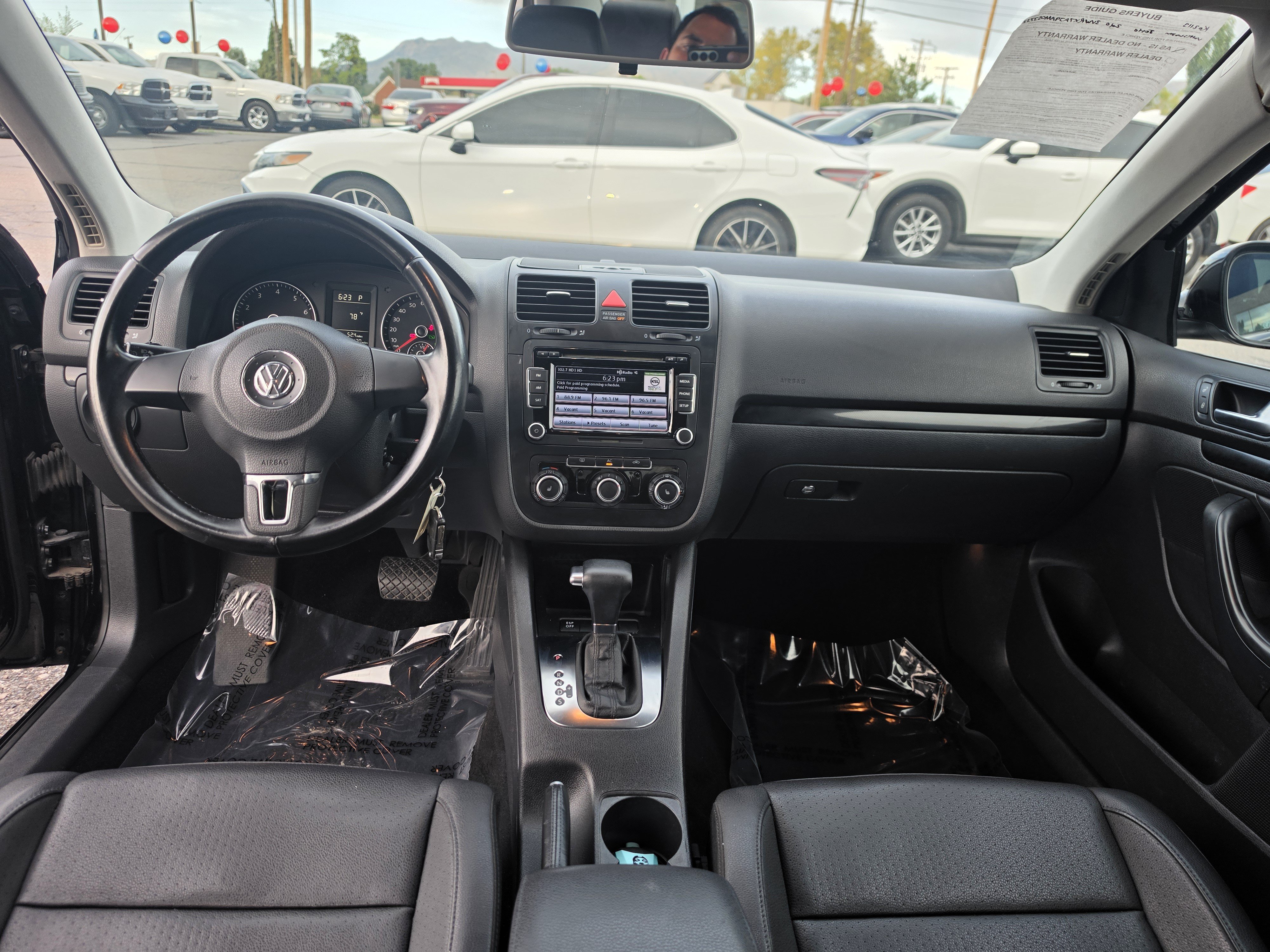 Used 2010 Volkswagen Jetta SE FWD image 20