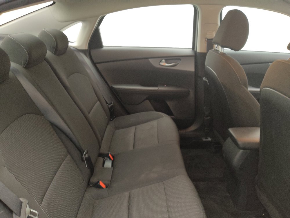 Used 2021 Kia Forte LXS FWD image 19