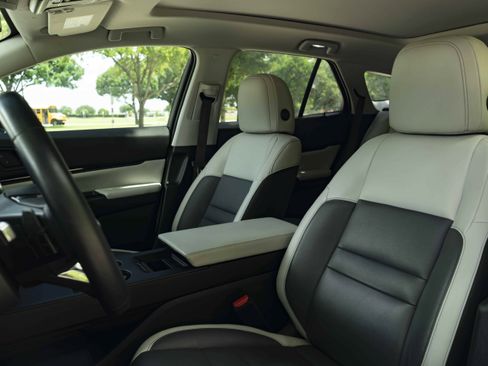 Used 2024 Honda Prologue Touring image 17