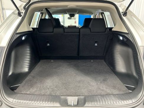 Certified 2023 Honda HR-V LX image 22