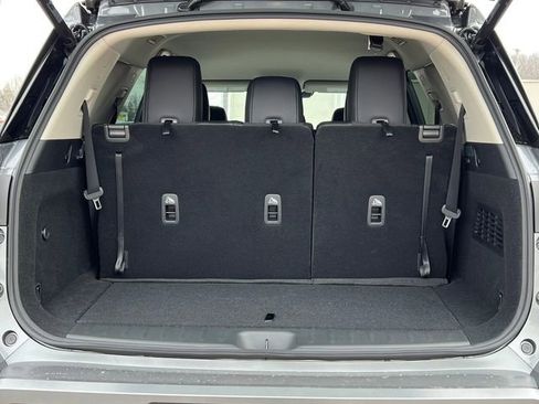 New 2026 Nissan Pathfinder SL image 38