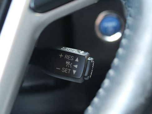 Used 2016 Toyota Highlander Limited Platinum image 33