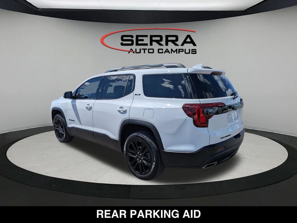 Used 2023 GMC Acadia SLE w/ Driver Convenience Package FWD image 10