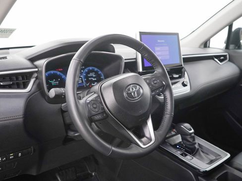 Used 2026 Toyota Corolla Cross XLE w/ Convenience Package AWD/4WD image 24