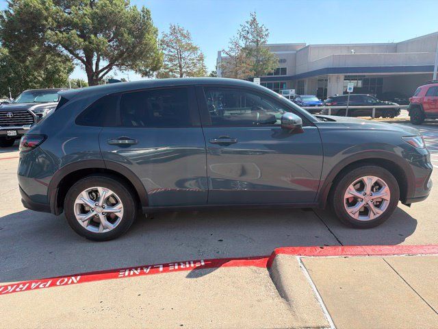 Used 2024 Honda HR-V LX image 4