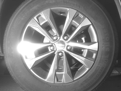 Used 2025 Chevrolet Equinox LT FWD image 15