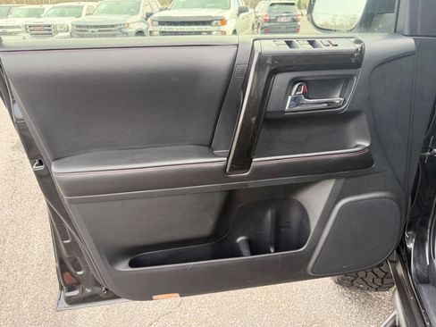 Used 2015 Toyota 4Runner TRD Pro image 10