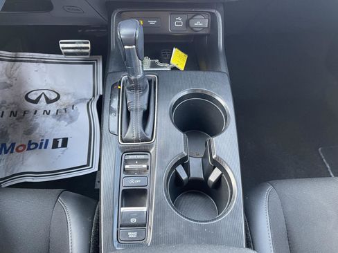 Used 2023 Honda Civic Sport image 11