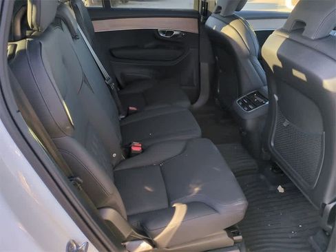 New 2025 Volvo XC90 B5 Core w/ Protection Package Premier image 13