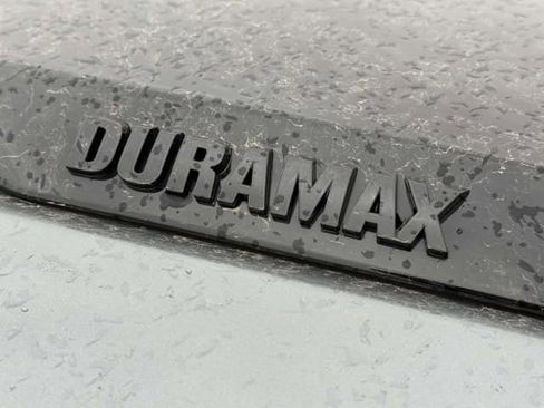 Used 2025 Chevrolet Silverado 1500 LT Trail Boss w/ Convenience Package II image 7