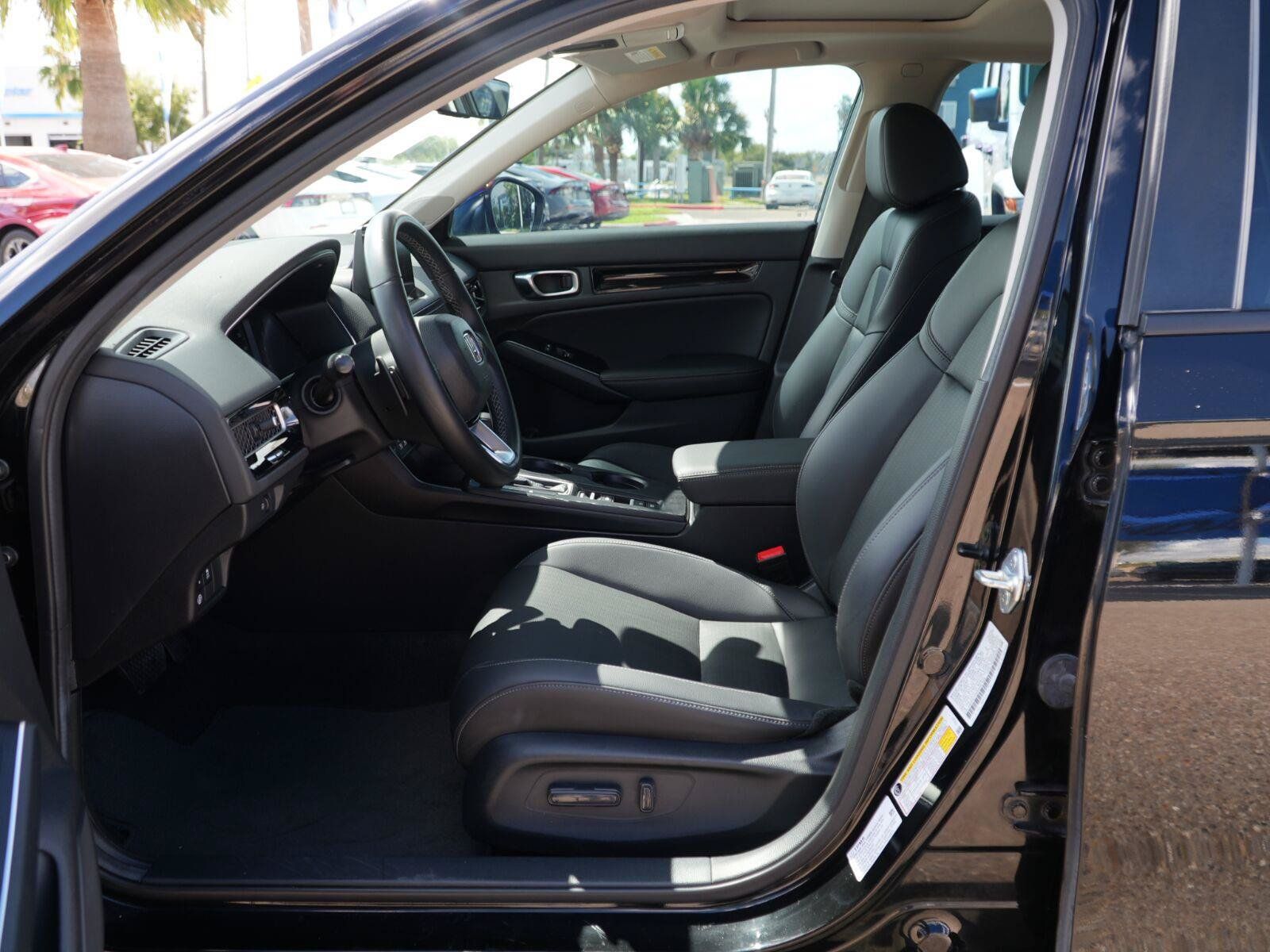 Used 2024 Honda Civic Touring image 7