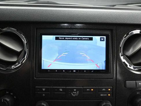 Used 2016 Ford F250 XLT AWD/4WD image 19