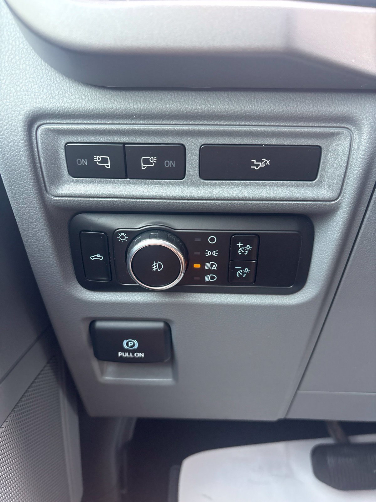 Used 2024 Ford F150 XLT w/ Equipment Group 302A MID RWD image 19