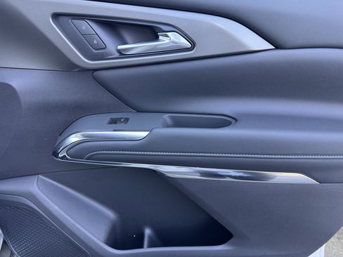New 2026 Chevrolet Traverse LT w/ Midnight/Sport Edition FWD image 22