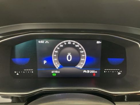 Certified 2023 Volkswagen Jetta SE FWD image 14